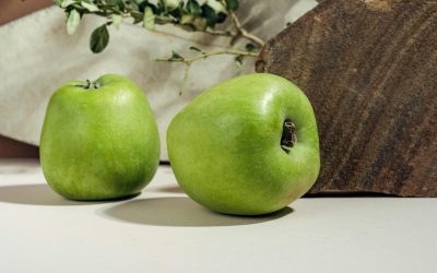 Bogata skromna jabuka